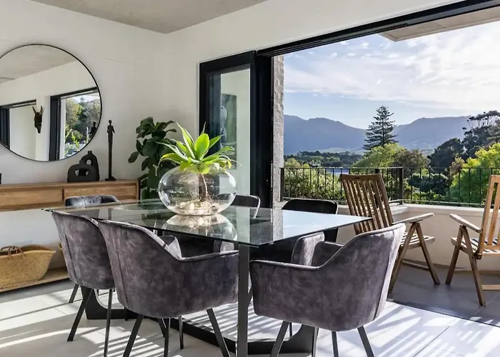 Luxury Accomodation At The Alphen Glen