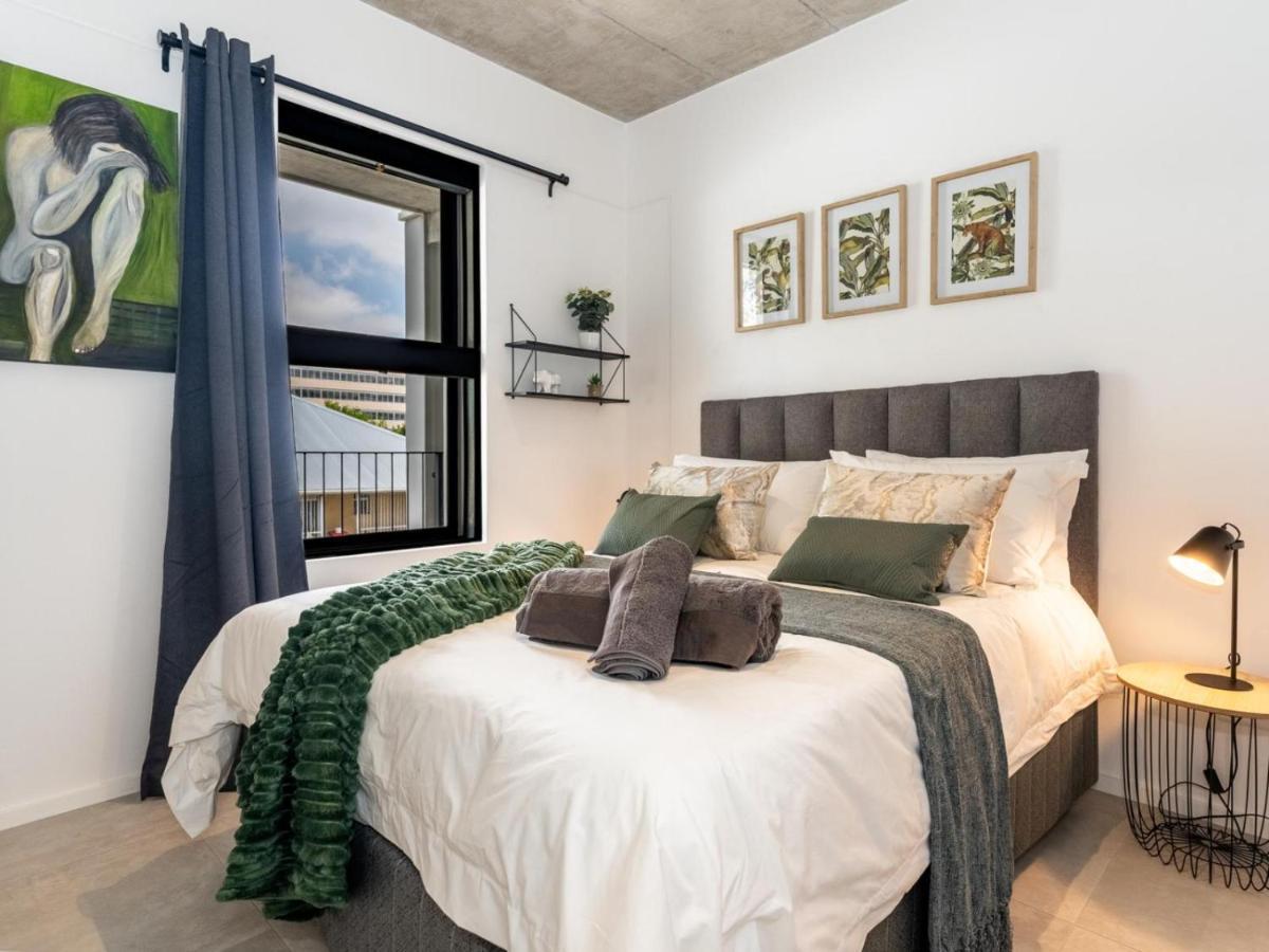 Luxury At The Alphen Glen * Cape Town