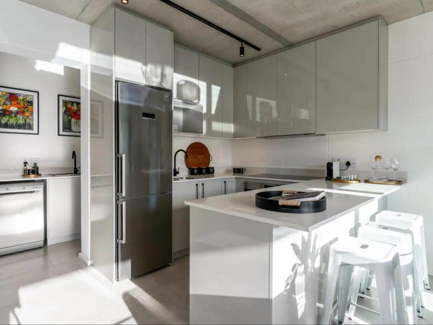 Apartment Luxury At The Alphen Glen *